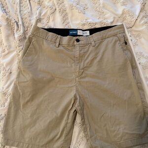Old Navy Men's Khaki Flat Front Shorts